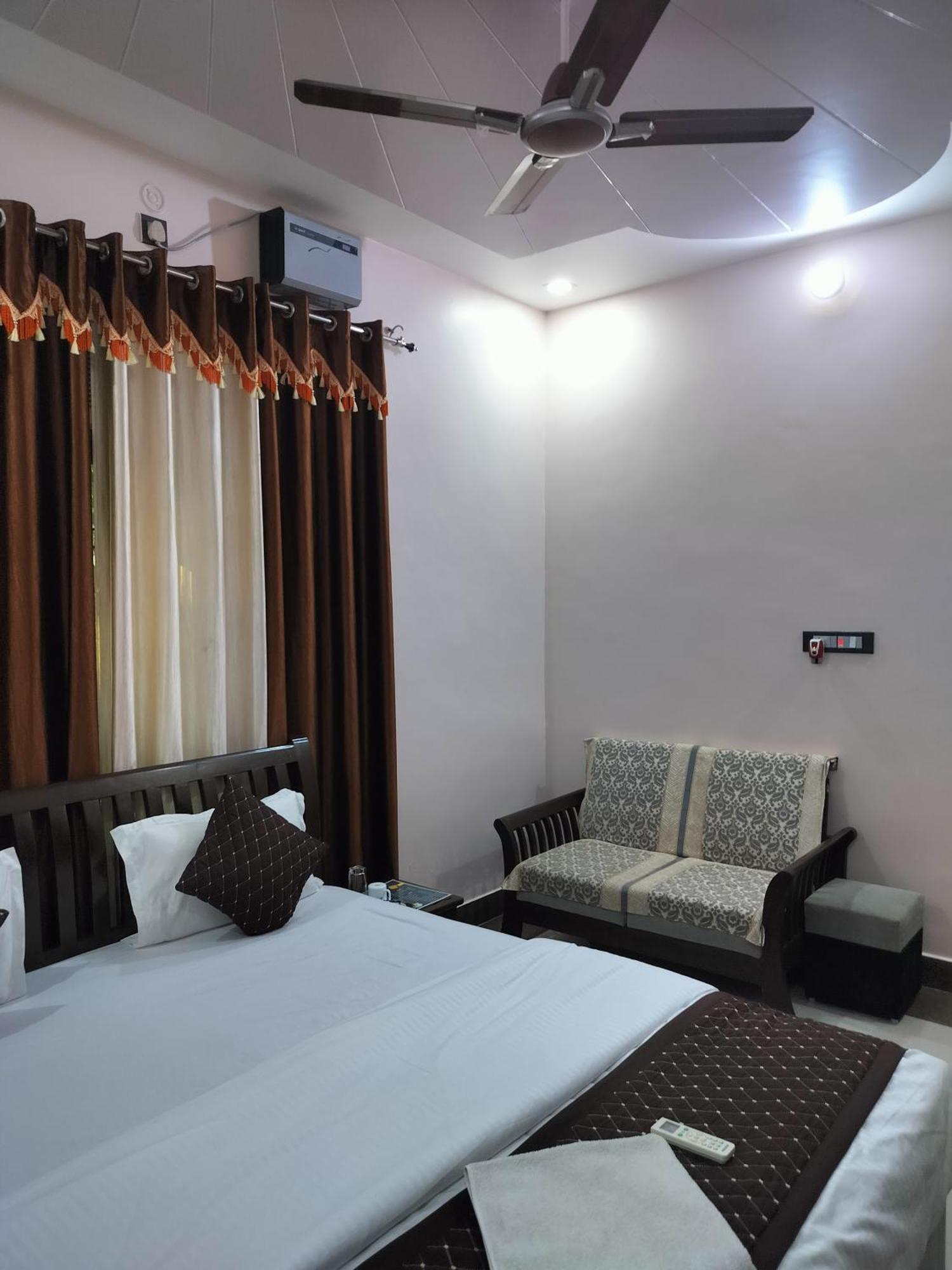 Shree Nanda Guest House Varanasi Bagian luar foto